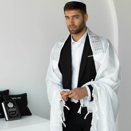 אור חתנים- עטרה ירח