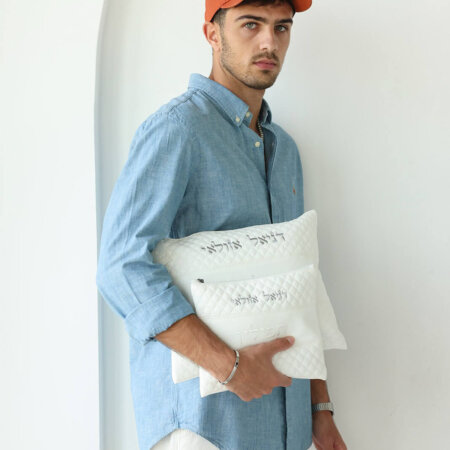 כיסויים לטלית ולתפילין דגם יונתן לבן כיסויים לטלית ולתפילין דגם יונתן לבן