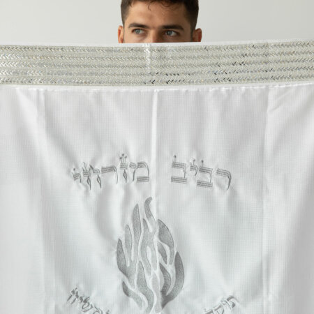 אור חתנים- עטרה סברובסקי משולש והאש שלי