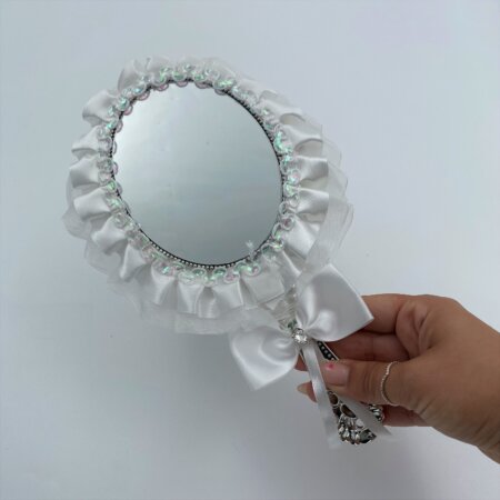 מראה מעוצבת לכלה מראה מעוצבת לכלה