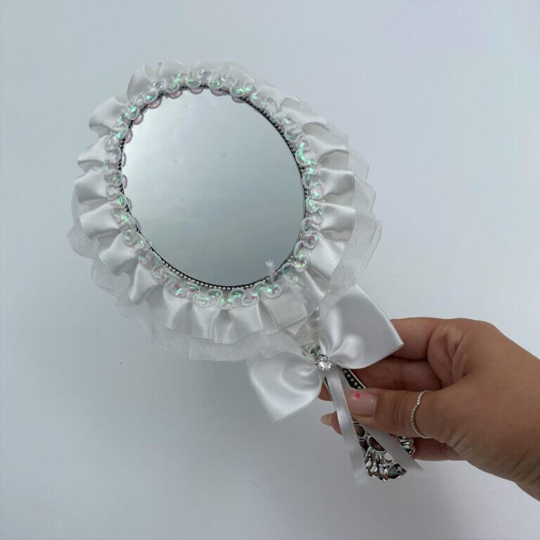 מראה מעוצבת לכלה מראה מעוצבת לכלה