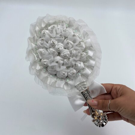 מראה מעוצבת לכלה