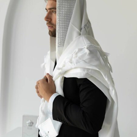 טלית צמר- "יברכך" יהלום