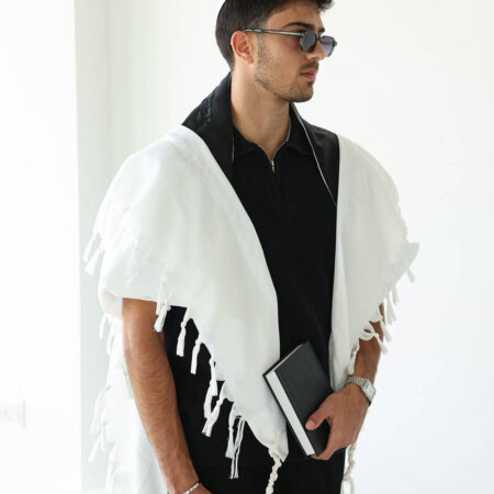 טלית אור חתנים- עטרה סאטן שחור יברכך שחור