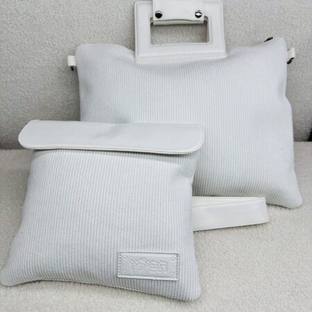 סט תיקים לטלית ולתפילין דגם "קרגו" לבן