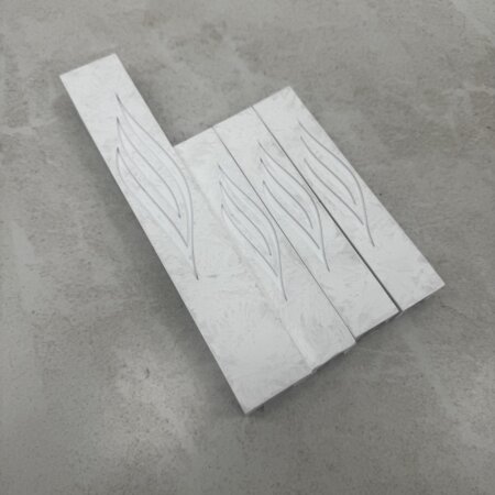 מארז בתי מזוזות בטון בצבע לבן שבור 1+3