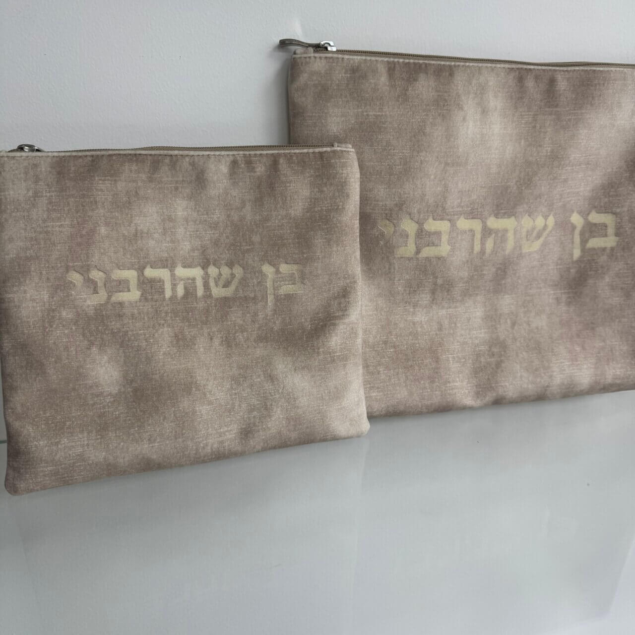 כיסויים דגם ״רבל״ בחיתוך לייזר