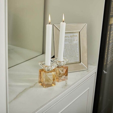 פמוטי יהלום מוזהבים פמוטי יהלום מוזהבים