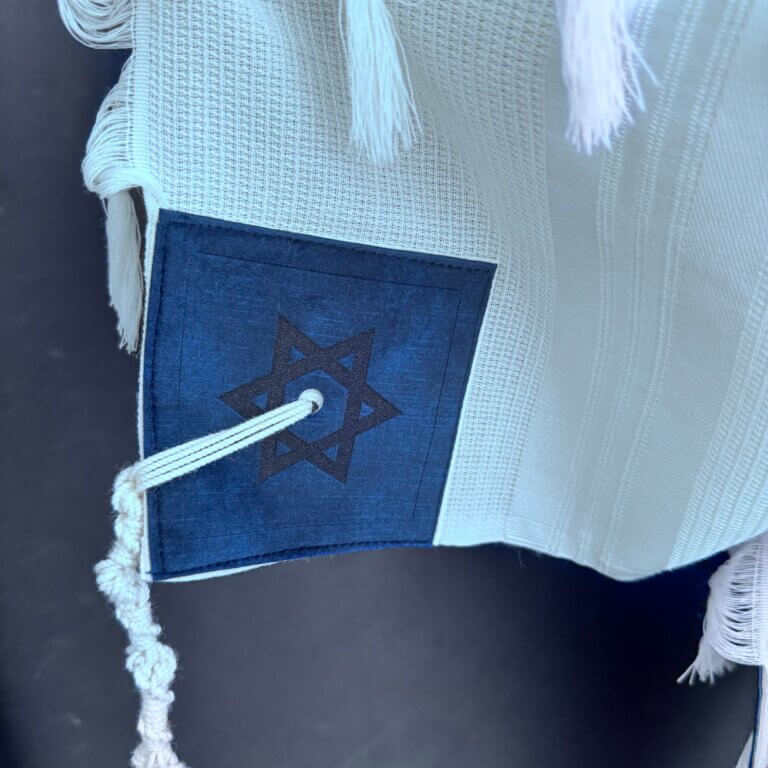 טלית  סופר מהודרת "דגם גיימס"