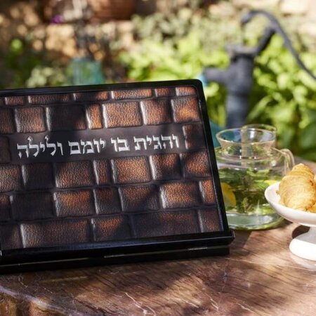 שטנדר חום מושלם שטנדר חום מושלם