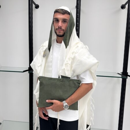 כיסויים דגם ״צבאות״ בחיתוך לייזר כיסויים דגם ״צבאות״ בחיתוך לייזר