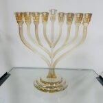 חנוכייה דגם ״עץ החיים״ מוזהבת