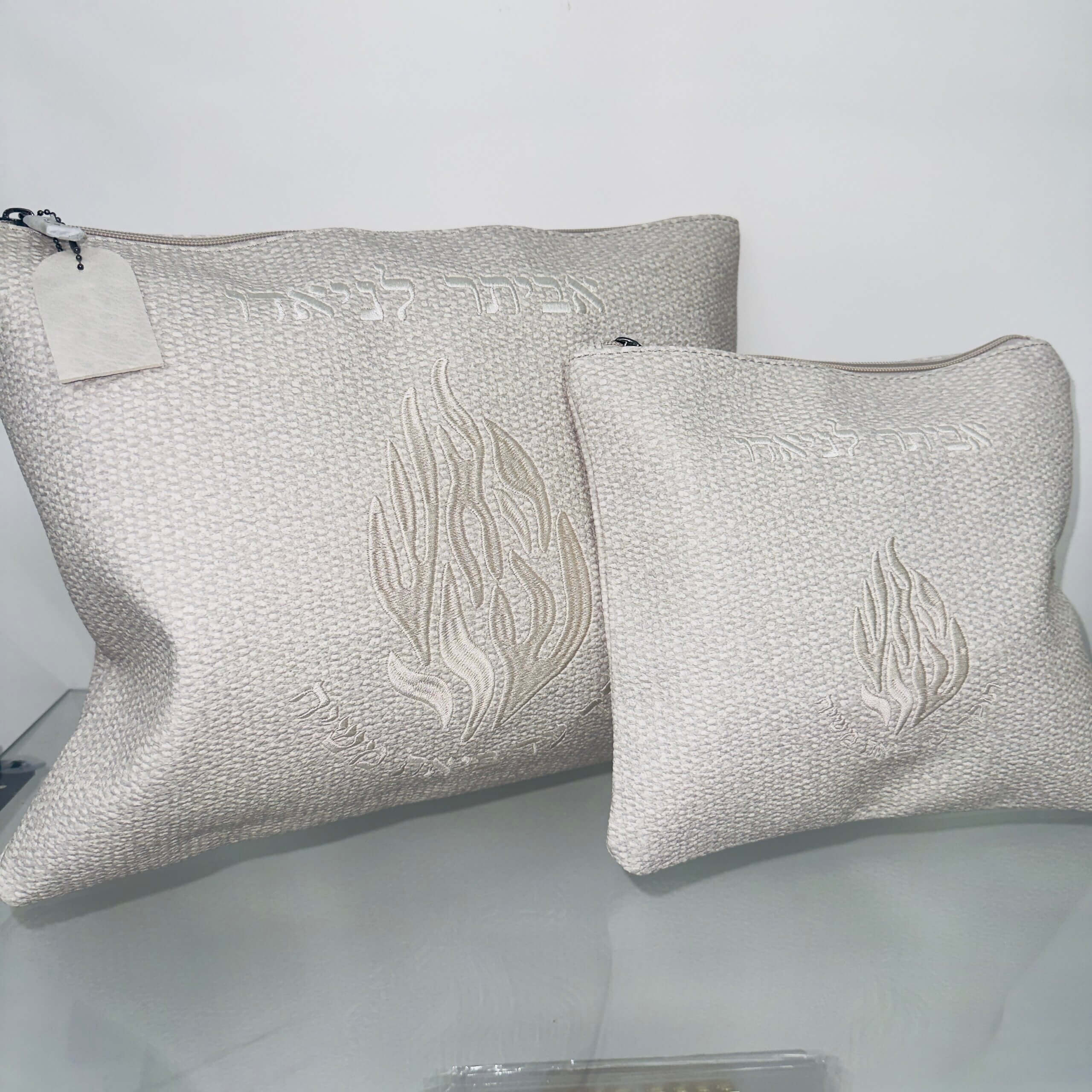 כיסויים לטלית ולתפילין דגם "האש שלי" אבן כיסויים לטלית ולתפילין דגם "האש שלי" אבן