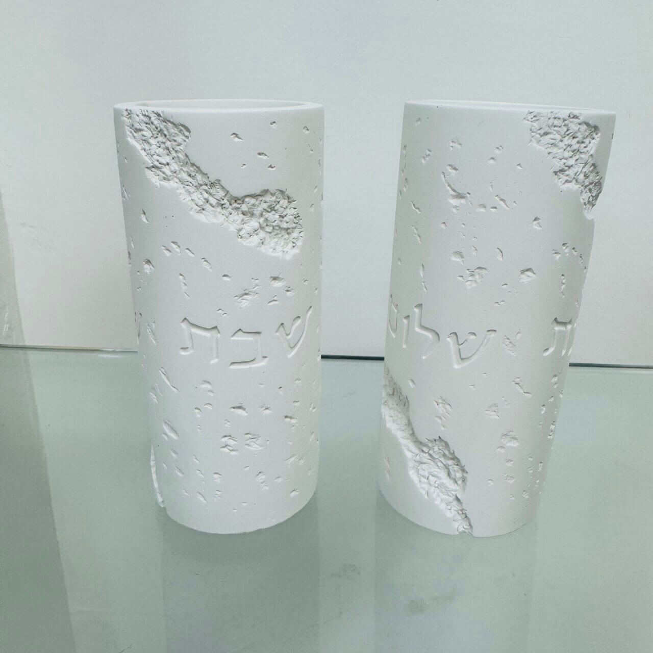 פמוטי בטון "חיתוך לבן"