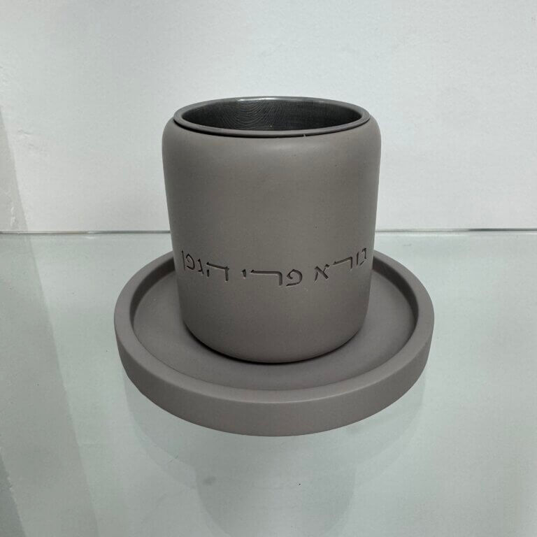 כוס קידוש בטון אפור