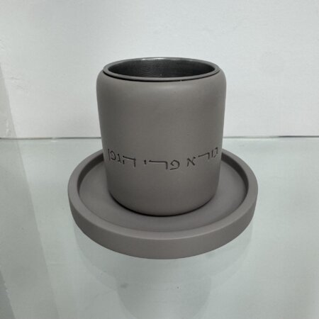 כוס קידוש בטון אפור