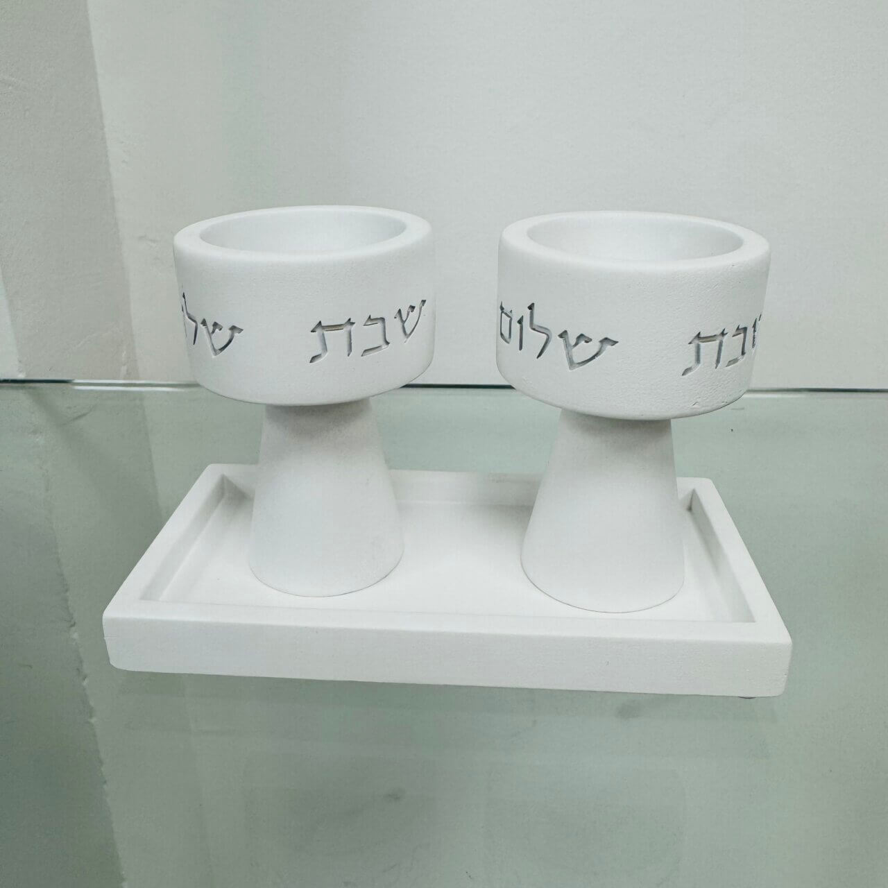פמוטים בשילוב מגש "לבן"