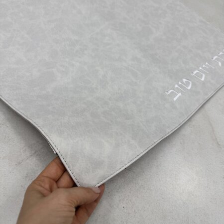 כיסוי חלה דמוי עור גוון אבן