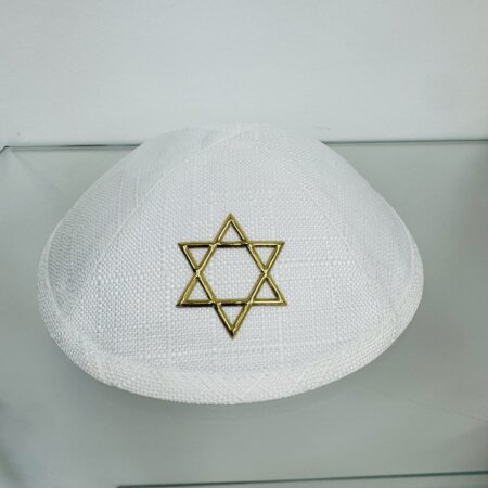כיפה דגם "מגן דוד" לבן זהב