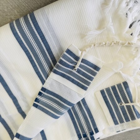 טלית צמר דגם "דויד" פסים ג'ינס