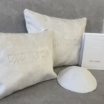 מארז סט כיסויים סידור וכיפה דגם "נויורק" אבן מארז סט כיסויים סידור וכיפה דגם "נויורק" אבן