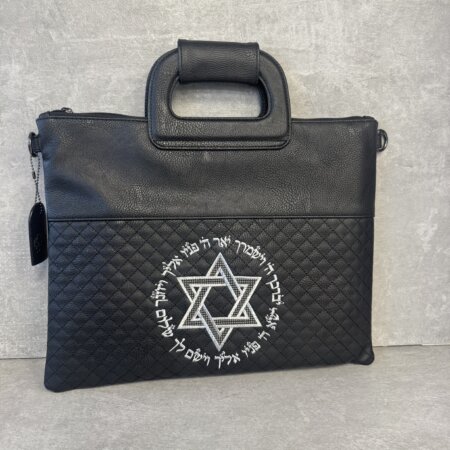 סט תיקים לטלית ולתפילין דגם "פורת" מגן דוד שחור סט תיקים לטלית ולתפילין דגם "פורת" מגן דוד שחור