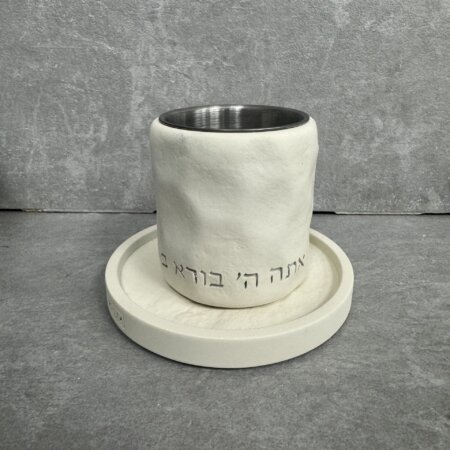 כוס קידוש בטון שמנת קלאסי