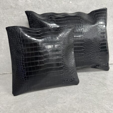 סט כיסויים לטלית ולתפילין "נחשון" שחור